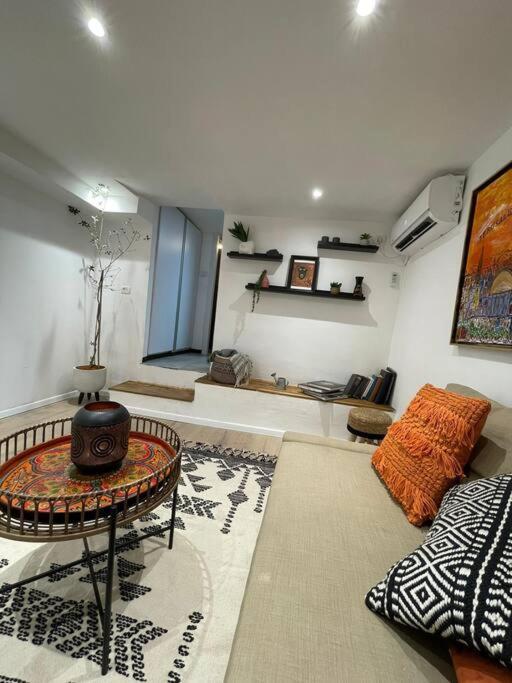 My Loft In القدس المظهر الخارجي الصورة
